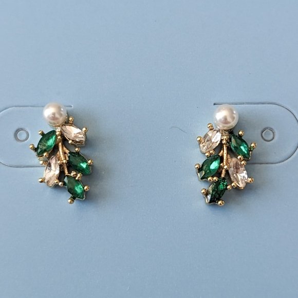 Draper James Pearl & Emerald Studs - Picture 5 of 5
